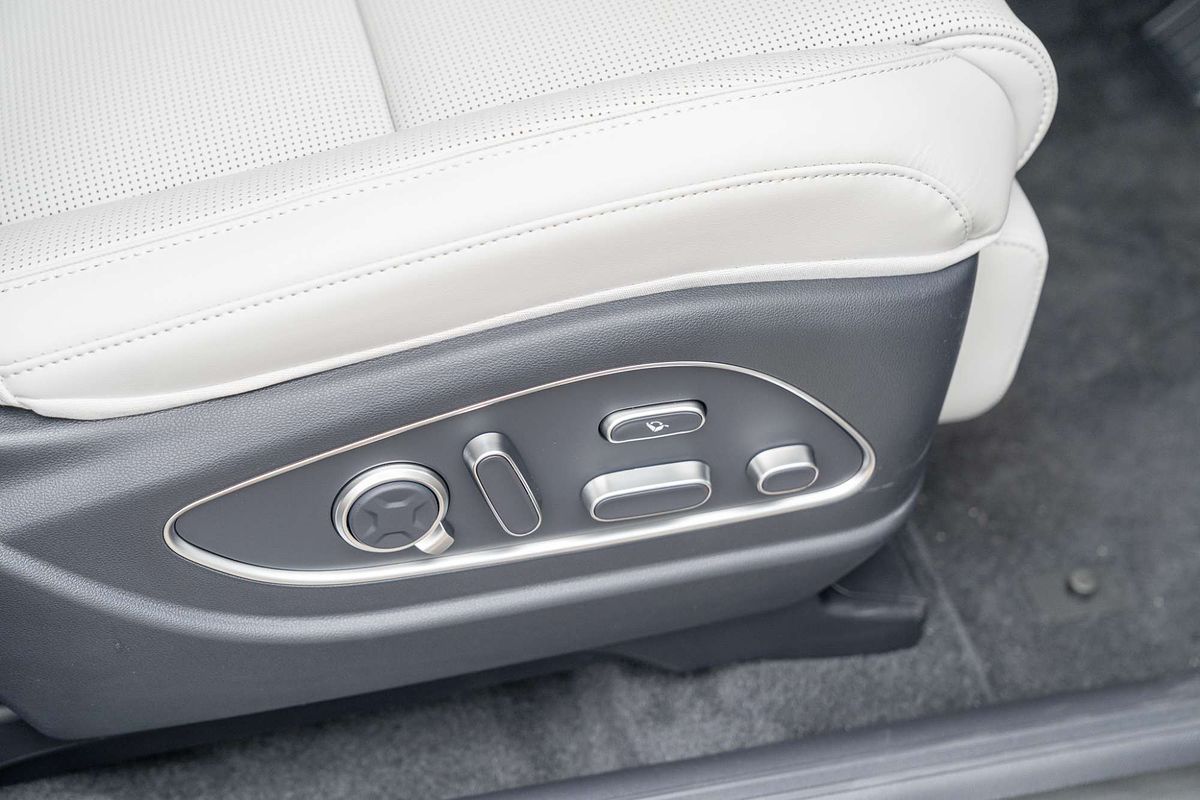 2025 Hyundai Palisade Calligraphy LX3.V1