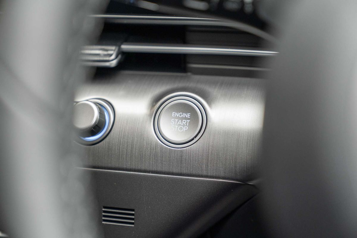 2025 Hyundai Kona Hybrid SX2.V3