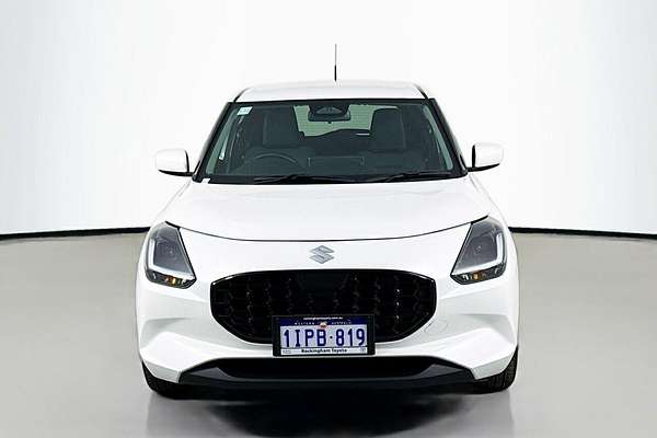 2025 Suzuki Swift Hybrid Plus UZ