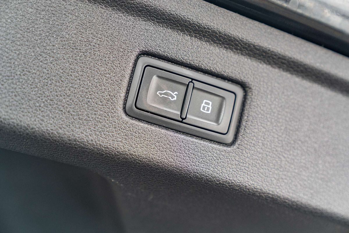 2018 Audi A5 sport F5