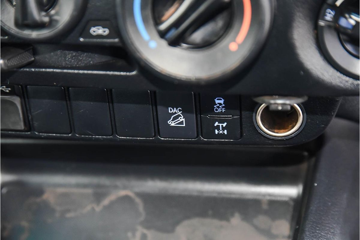 2021 Toyota Hilux SR GUN126R 4X4