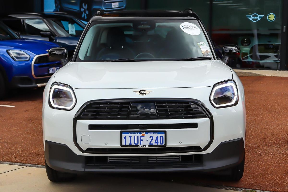 2025 MINI Countryman C Classic U25