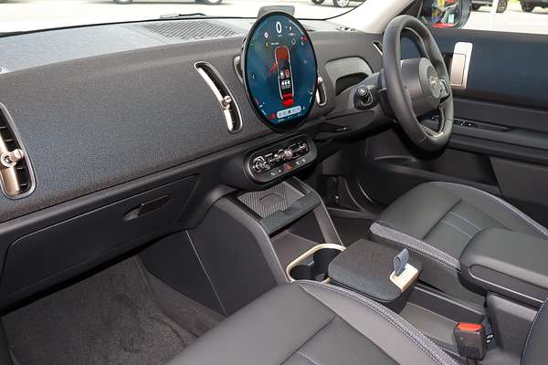 2025 MINI Countryman C Classic U25