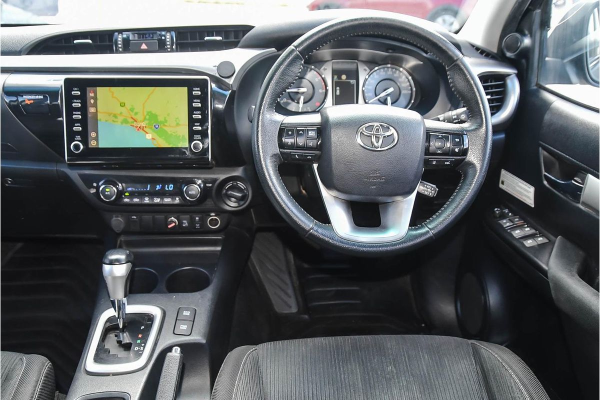 2020 Toyota Hilux SR5 GUN126R 4X4