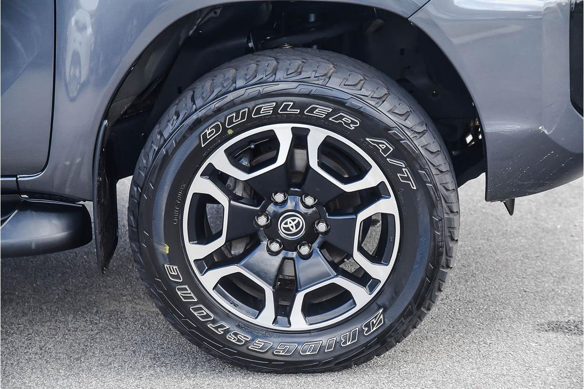 2020 Toyota Hilux SR5 GUN126R 4X4