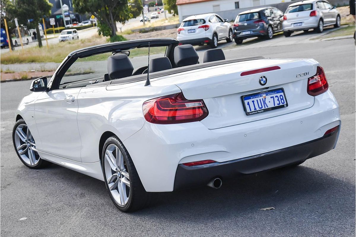 2015 BMW 2 Series 220i Sport Line F23