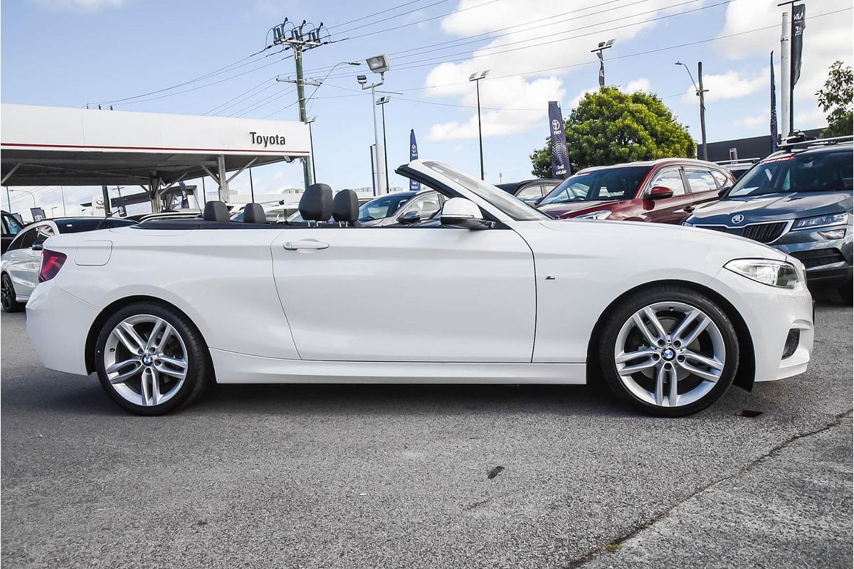 2015 BMW 2 Series 220i Sport Line F23
