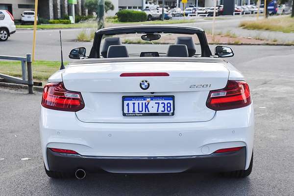 2015 BMW 2 Series 220i Sport Line F23