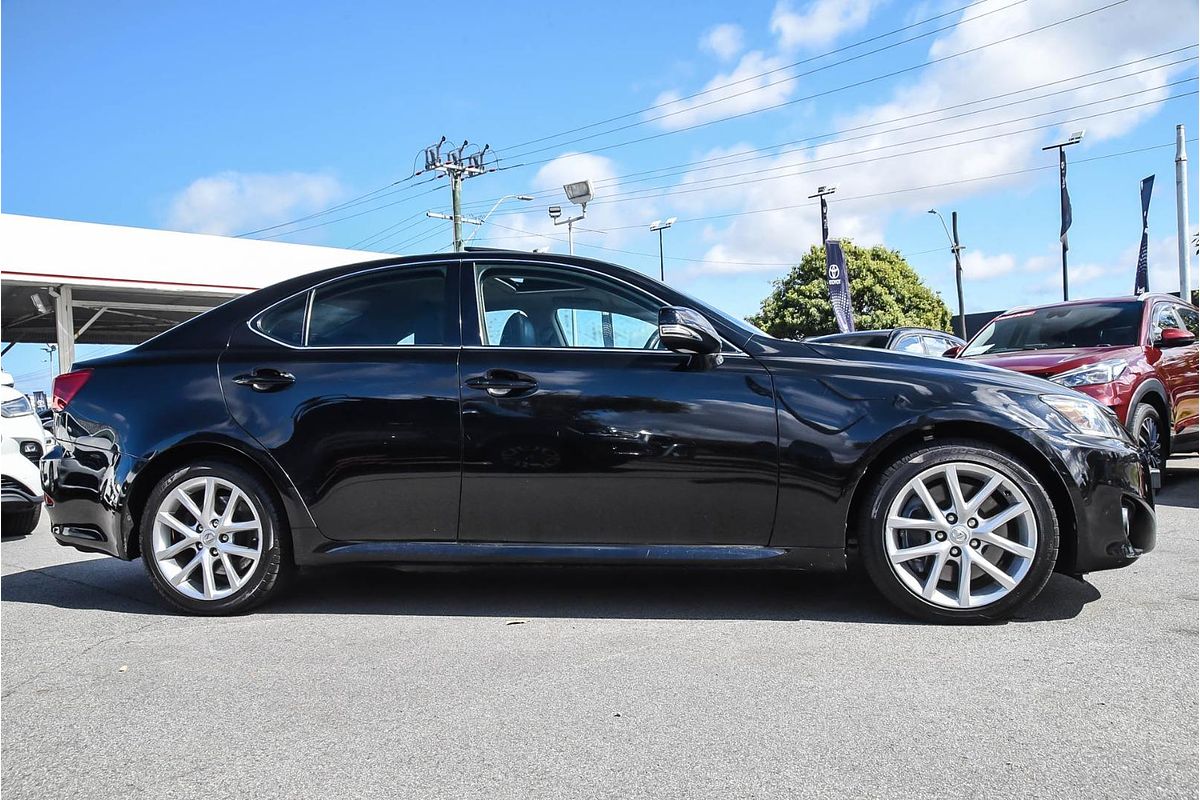 2011 Lexus IS IS350 Prestige GSE21R