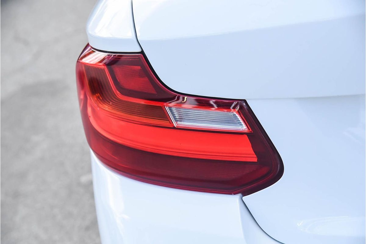 2015 BMW 2 Series 220i Sport Line F23