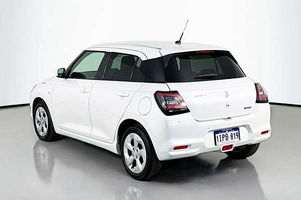 2025 Suzuki Swift Hybrid Plus UZ