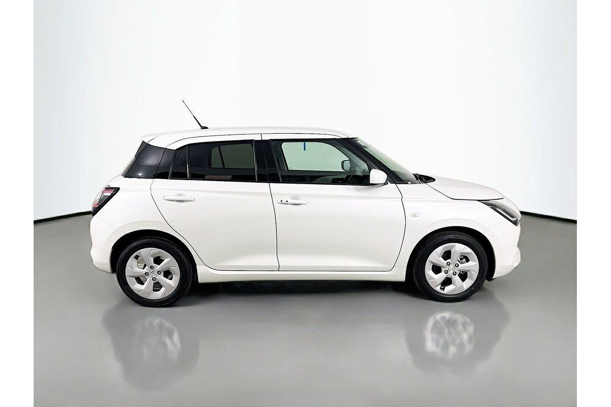 2025 Suzuki Swift Hybrid Plus UZ