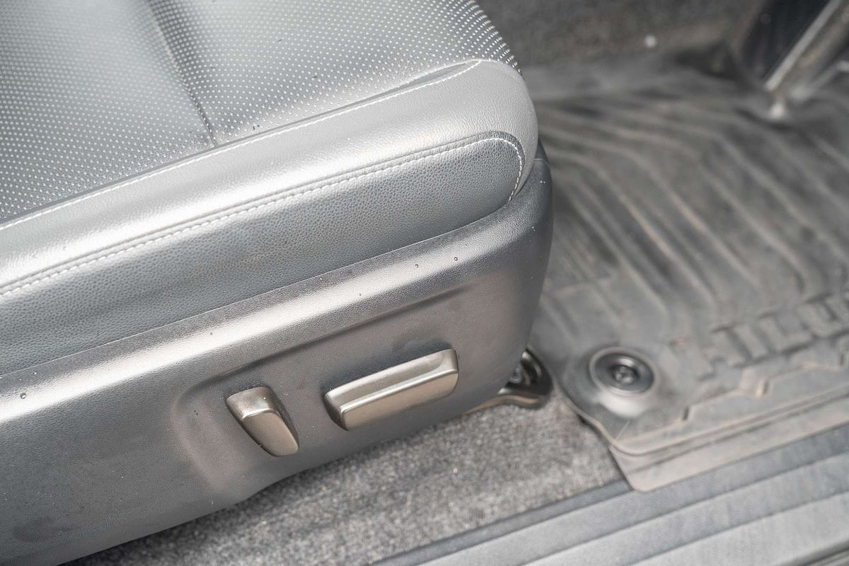 2021 Toyota Hilux Rugged X GUN126R 4X4