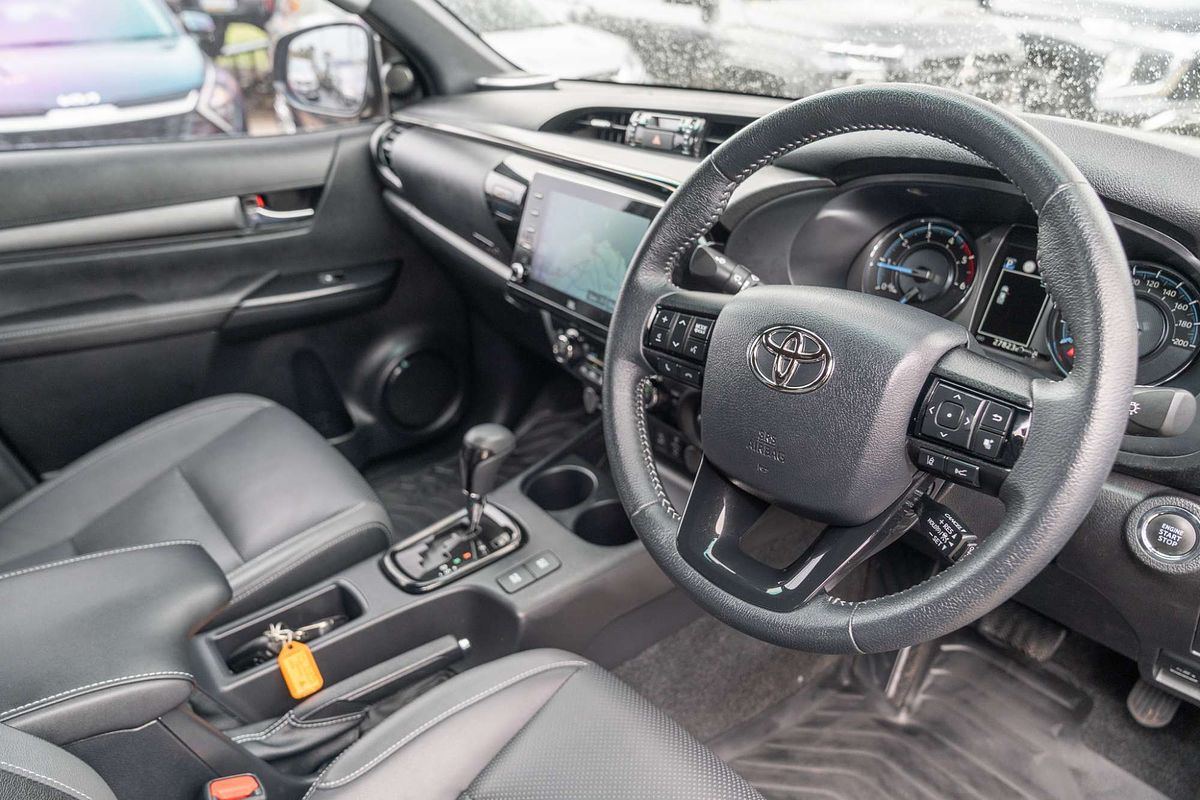 2021 Toyota Hilux Rugged X GUN126R 4X4