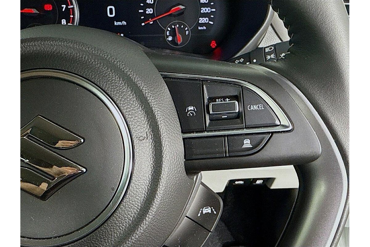 2025 Suzuki Swift Hybrid Plus UZ