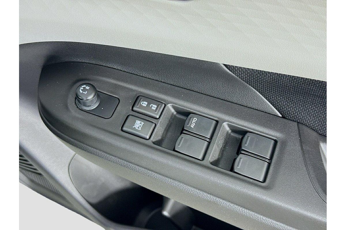 2025 Suzuki Swift Hybrid Plus UZ