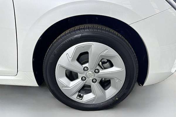 2025 Suzuki Swift Hybrid Plus UZ