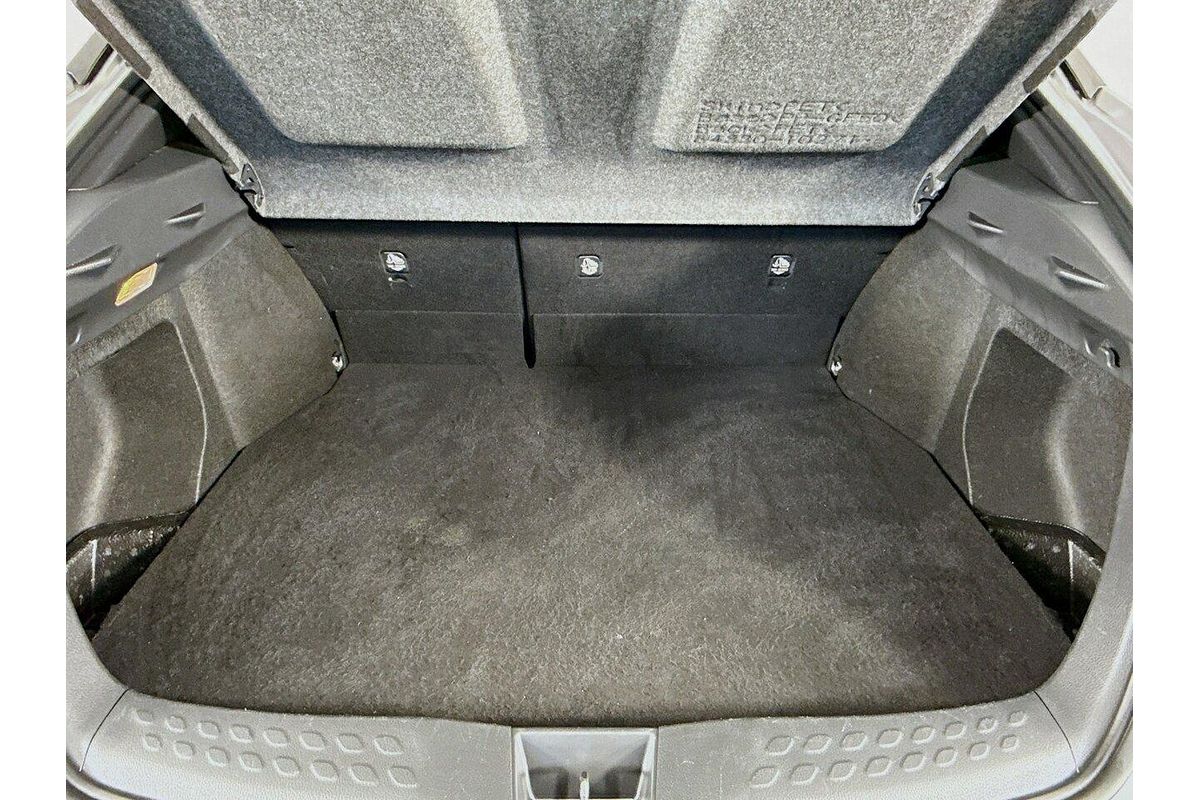 2023 Toyota C-HR GXL NGX10R