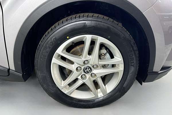 2023 Toyota C-HR GXL NGX10R