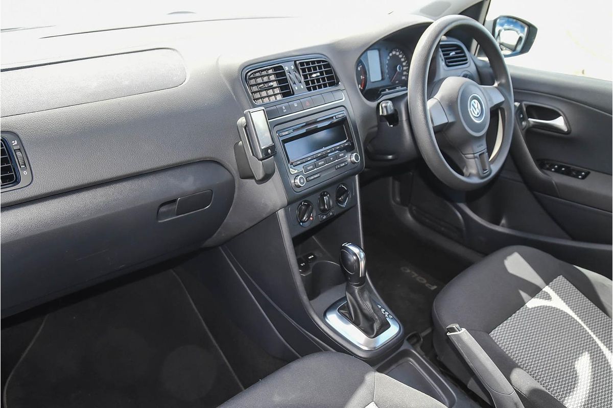 2013 Volkswagen Polo Trendline 6R