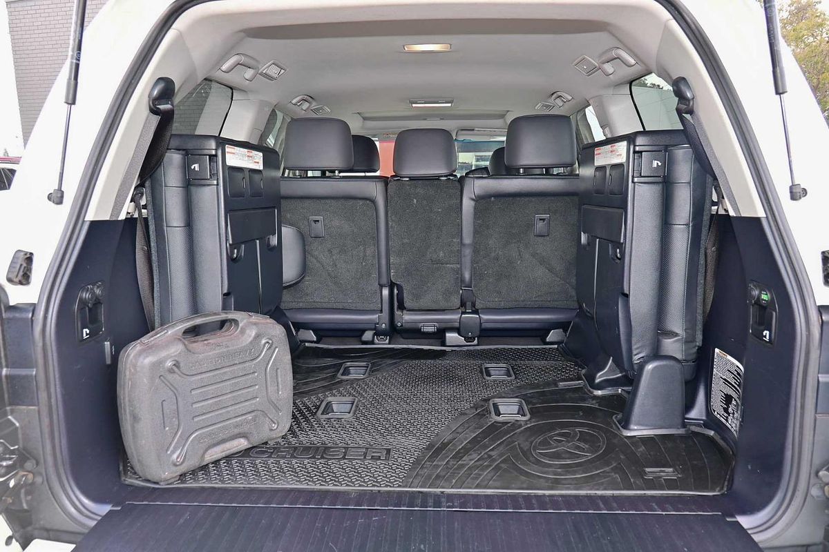 2020 Toyota Landcruiser VX VDJ200R