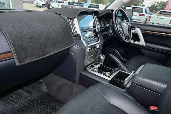 2020 Toyota Landcruiser VX VDJ200R