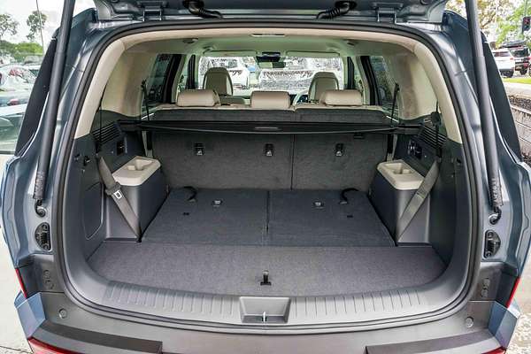 2025 Hyundai Santa Fe Hybrid Elite MX5.V2