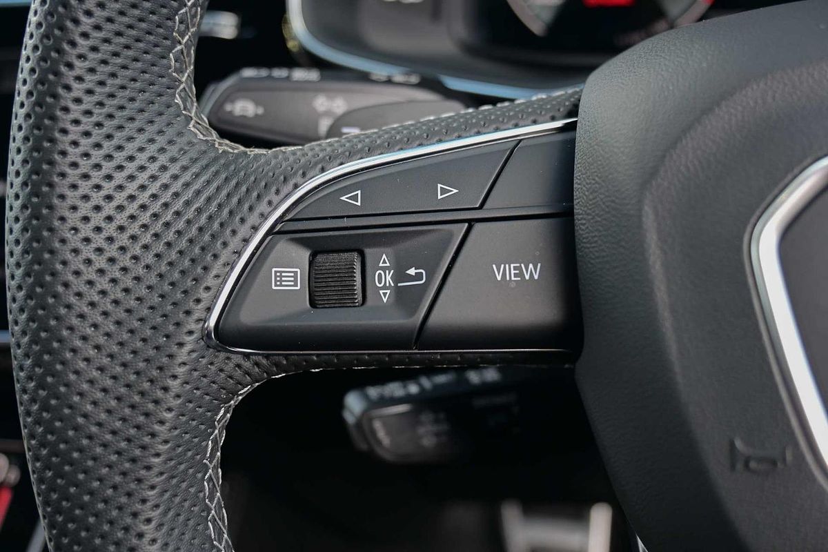 2023 Audi SQ7 TFSI 4M