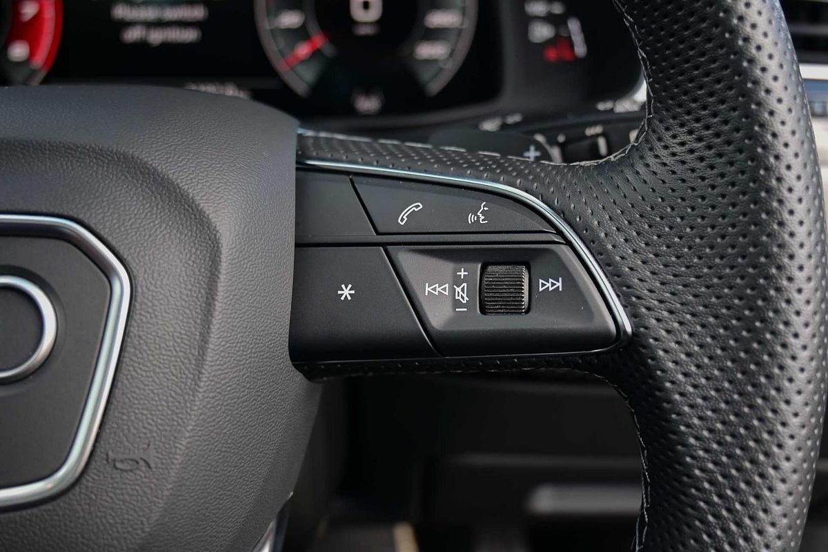 2023 Audi SQ7 TFSI 4M