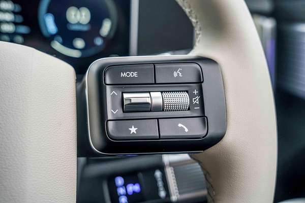 2025 Hyundai Santa Fe Hybrid Elite MX5.V2