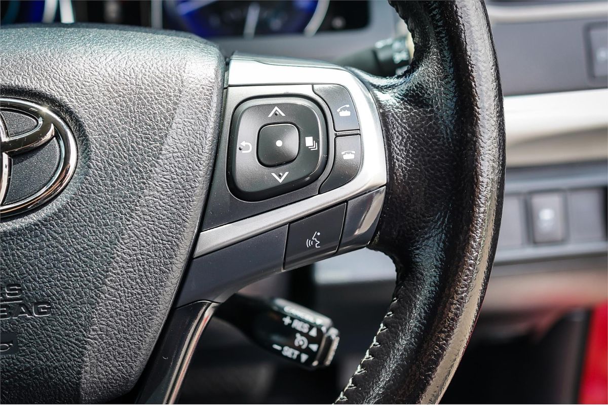 2015 Toyota Camry Atara S AVV50R