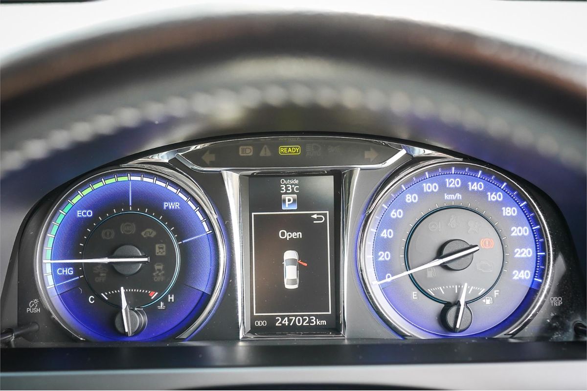 2015 Toyota Camry Atara S AVV50R