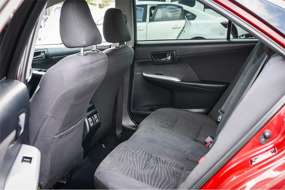 2015 Toyota Camry Atara S AVV50R