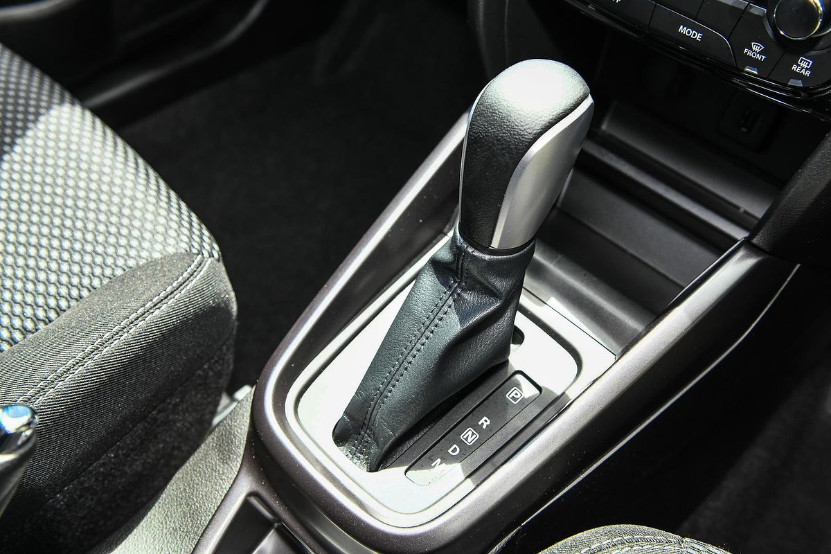 2024 Suzuki Vitara Shadow LY Series II