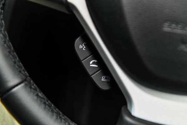 2024 Suzuki Vitara Shadow LY Series II