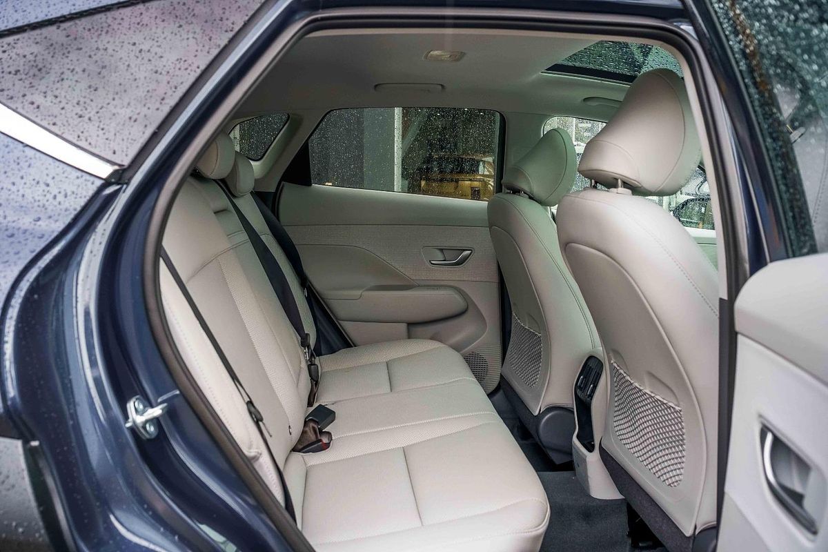 2025 Hyundai Kona Premium SX2.V3