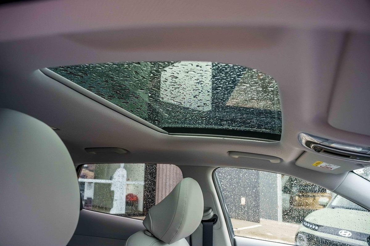 2025 Hyundai Kona Premium SX2.V3