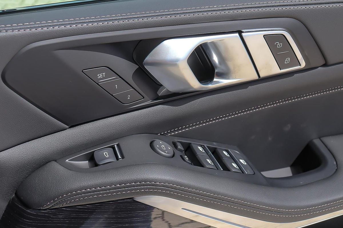 2025 BMW X5 xDrive30d M Sport G05 LCI