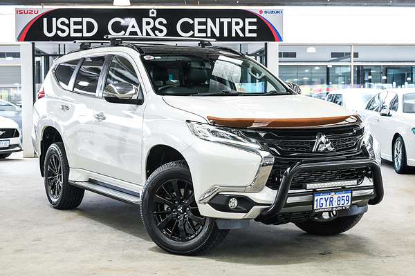 2019 Mitsubishi Pajero Sport Black Edition QE