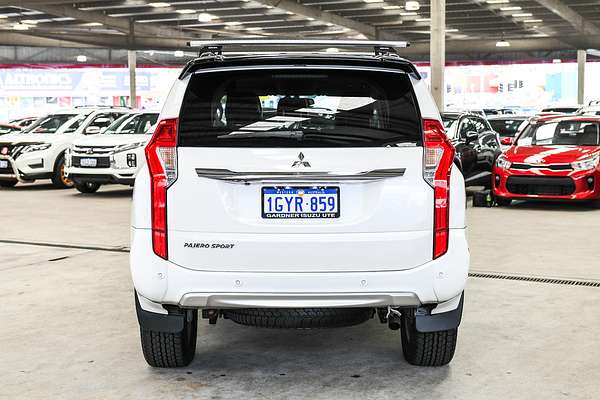 2019 Mitsubishi Pajero Sport Black Edition QE