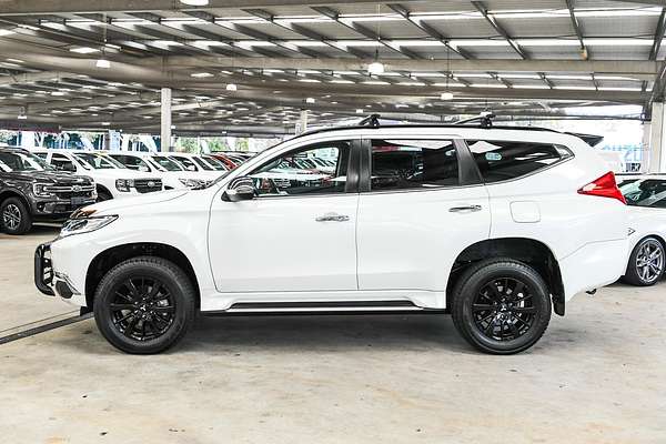 2019 Mitsubishi Pajero Sport Black Edition QE