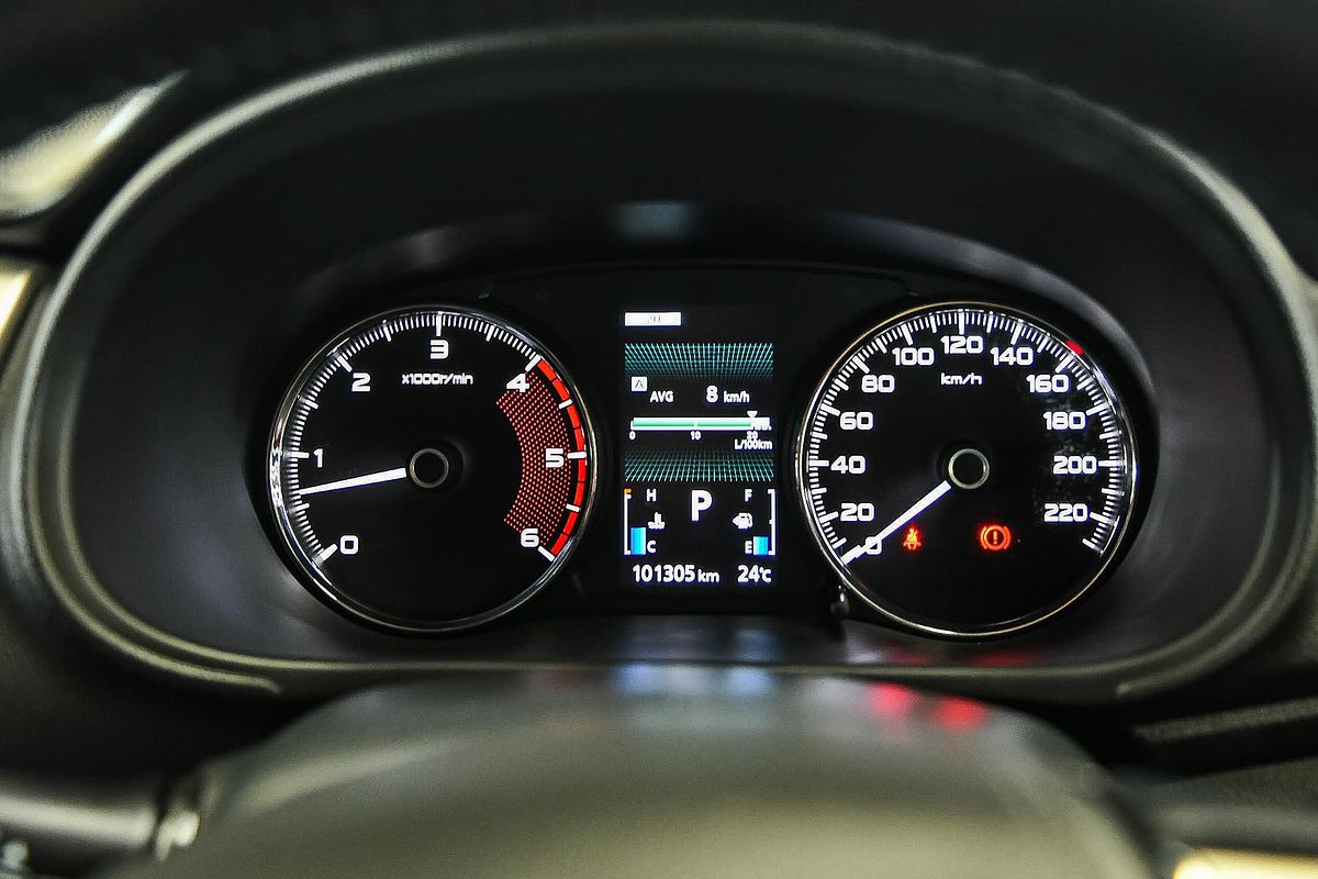 2019 Mitsubishi Pajero Sport Black Edition QE