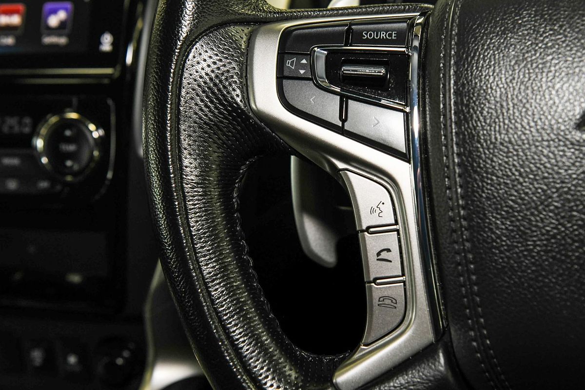 2019 Mitsubishi Pajero Sport Black Edition QE