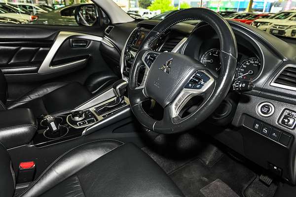 2019 Mitsubishi Pajero Sport Black Edition QE