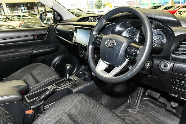 2022 Toyota Hilux SR GUN126R 4X4