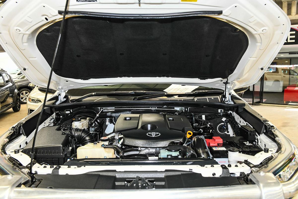 2022 Toyota Hilux SR GUN126R 4X4