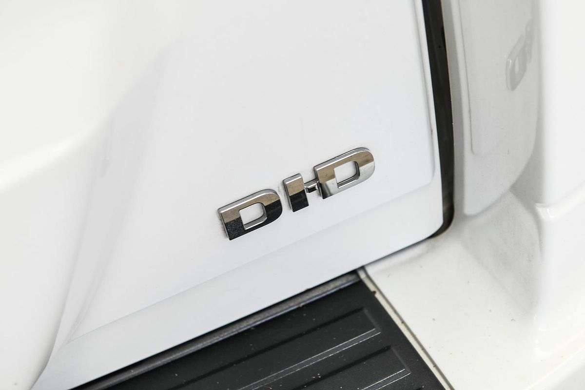 2016 Mitsubishi Pajero GLX NX