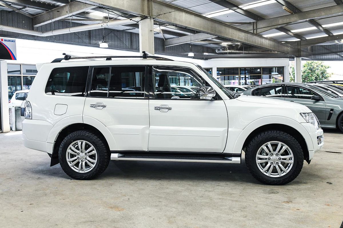 2016 Mitsubishi Pajero GLX NX