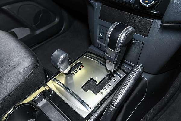 2016 Mitsubishi Pajero GLX NX