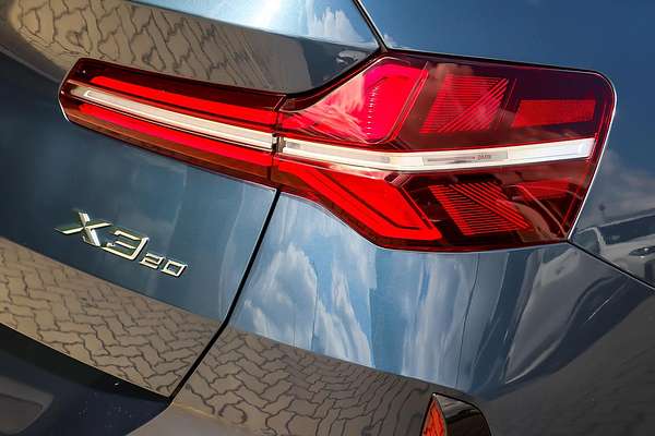 2025 BMW X3 20 xDrive G45